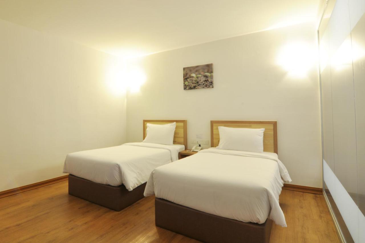 Greencity Hotel Сунгай Петани Екстериор снимка