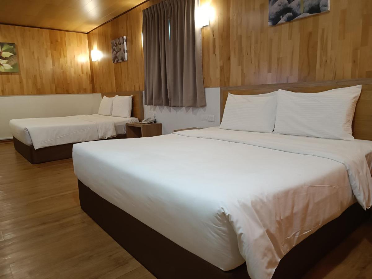 Greencity Hotel Сунгай Петани Екстериор снимка