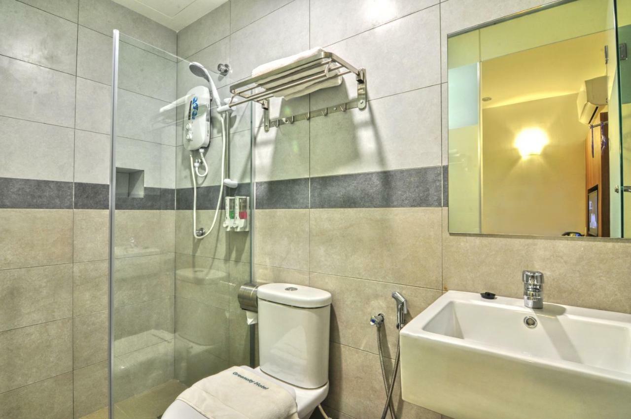 Greencity Hotel Сунгай Петани Екстериор снимка