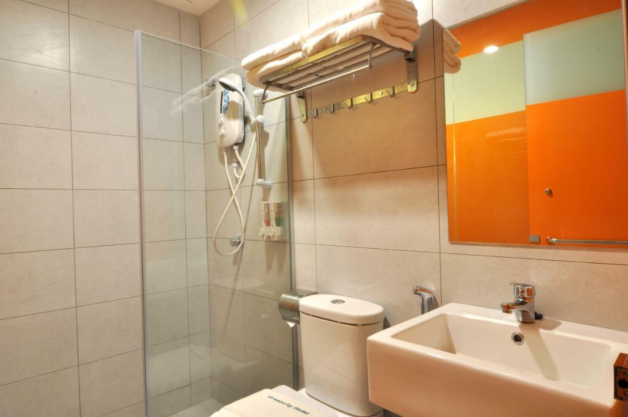 Greencity Hotel Сунгай Петани Екстериор снимка